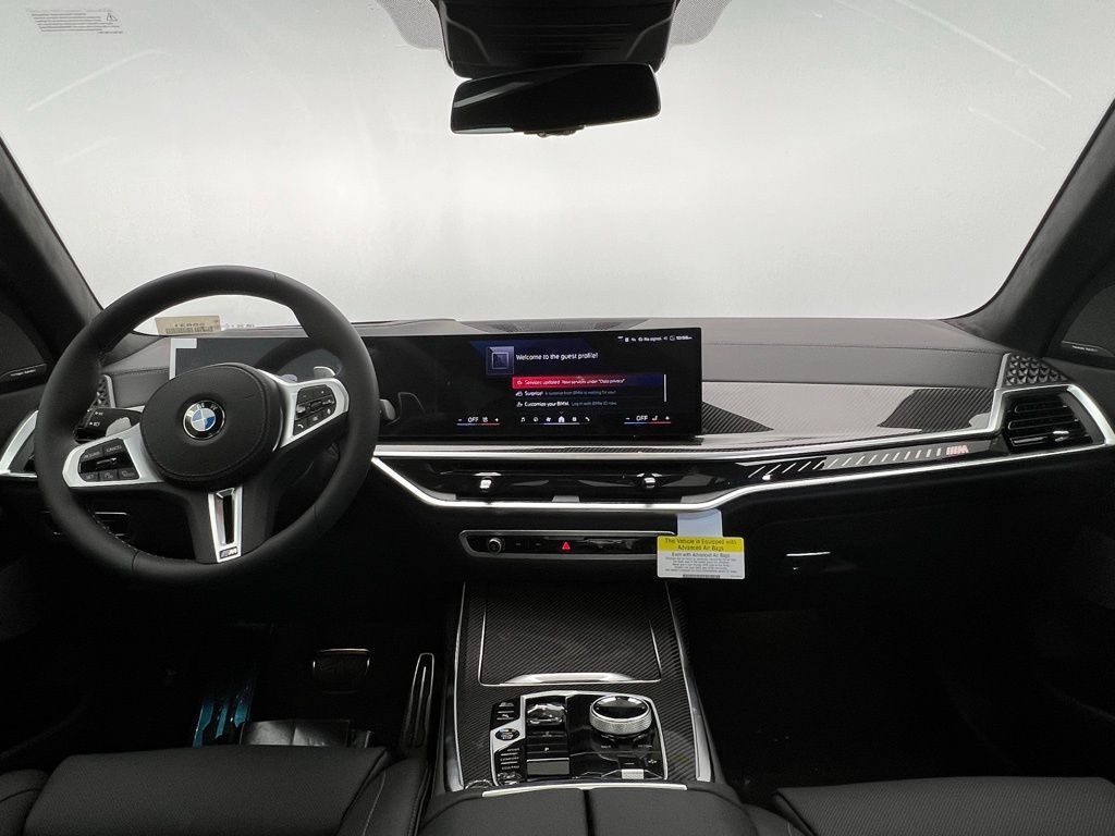 Thumbnail: 2026 BMW X7 - 11