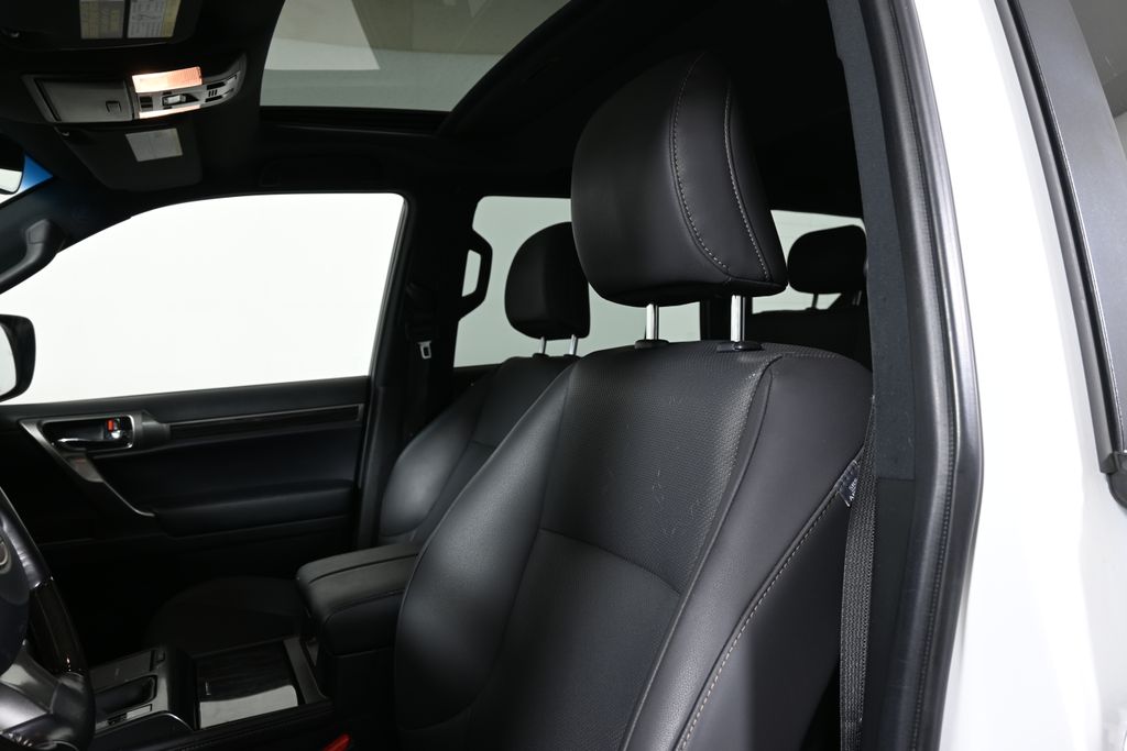 Thumbnail: 2023 Lexus GX - 5