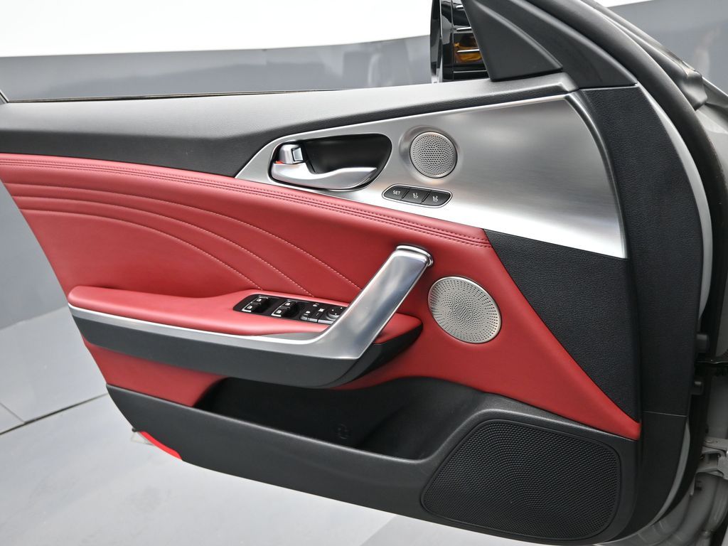 2023 Kia Stinger GT2