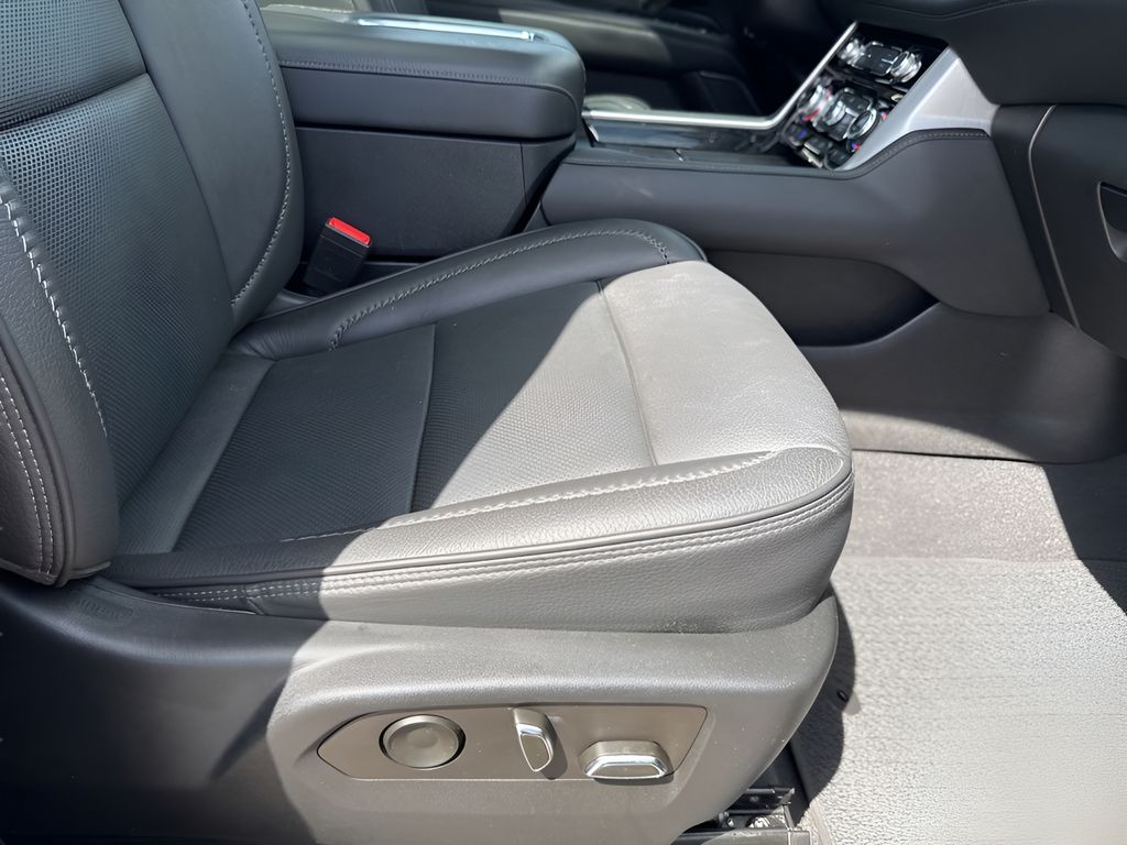 Used Car 2022 Gmc Yukon Xl  Denali For Sale Under $60,000 In Austin, Texas