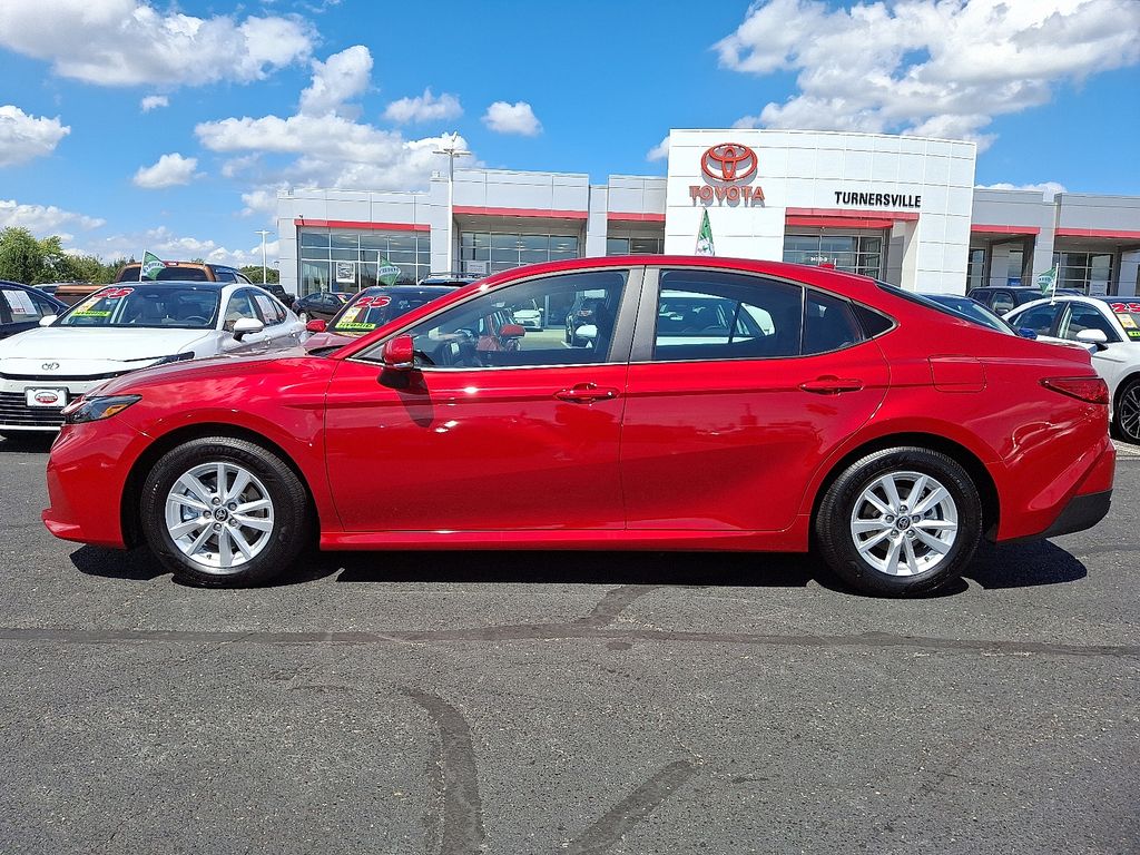 Thumbnail: 2025 Toyota Camry - 7