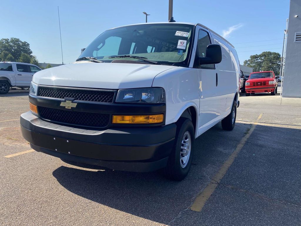 View vehicle photo 3
