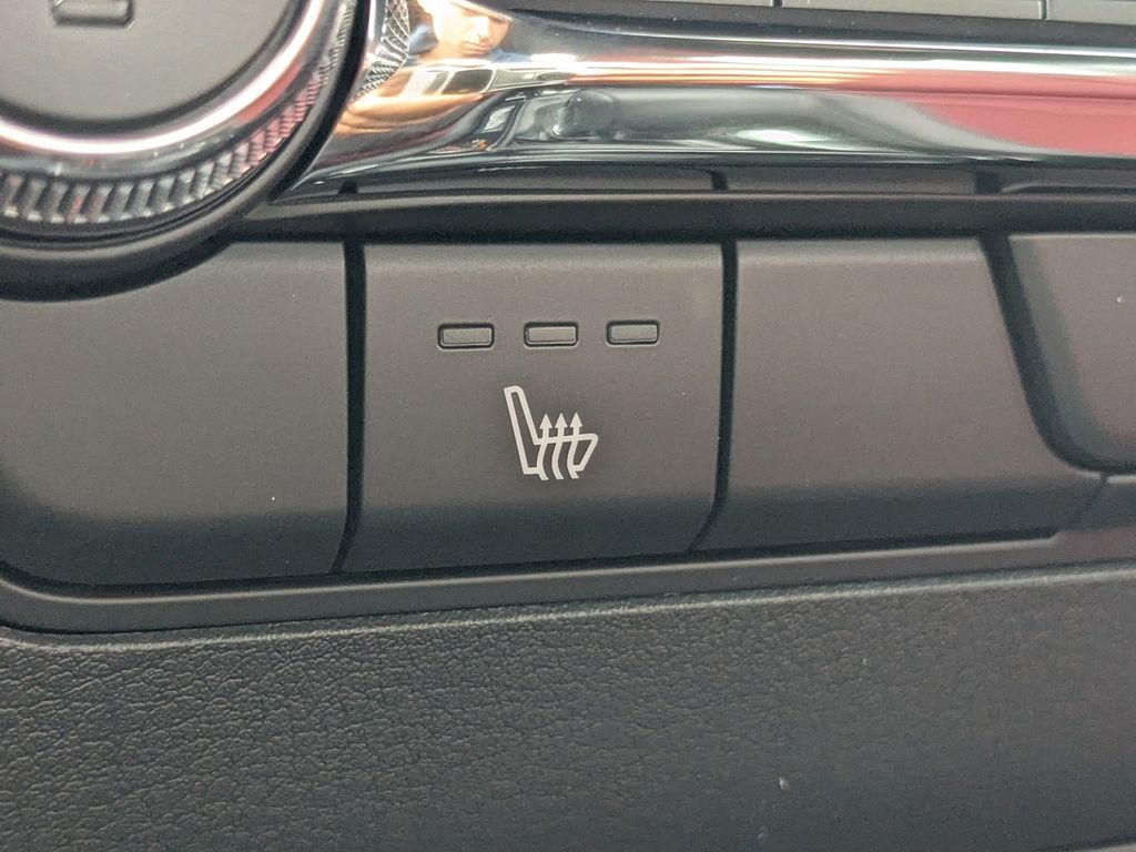 2026 Mazda Mazda3 Hatchback 2.5 S Carbon Edition