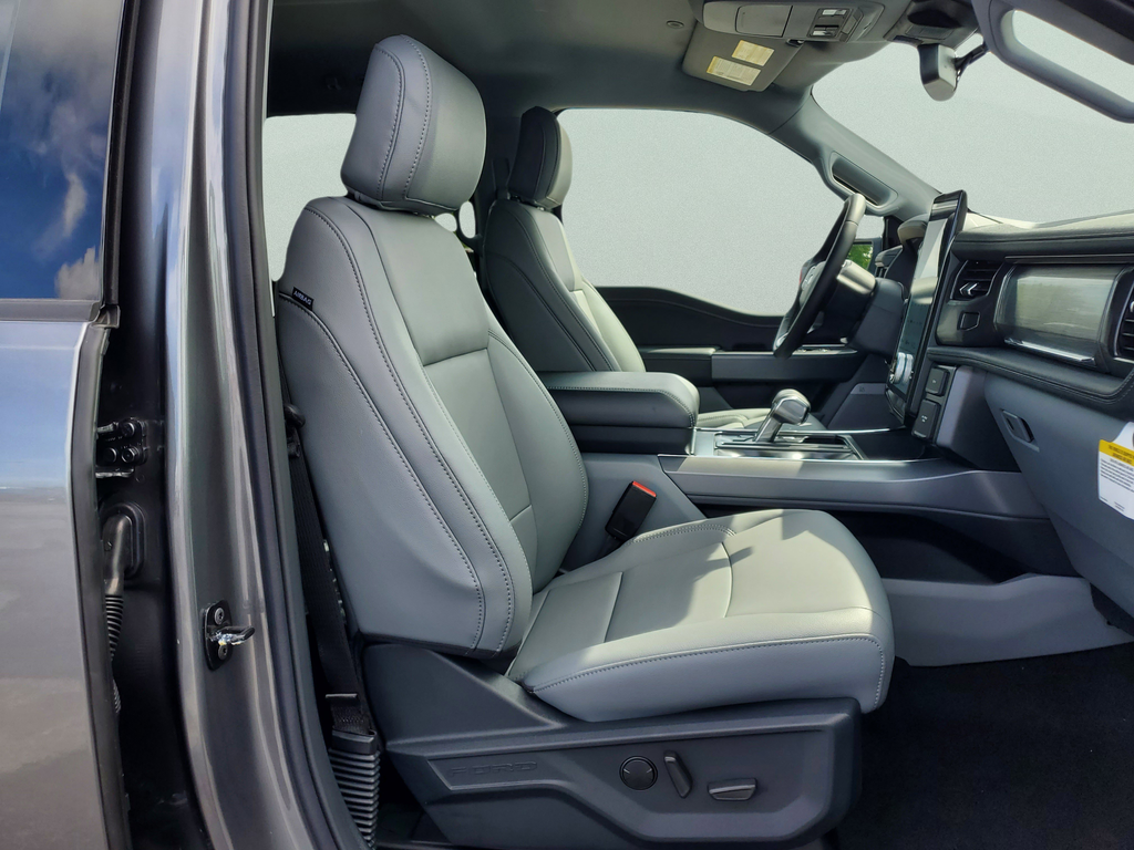 New 2025 Gray Ford Flash image 29