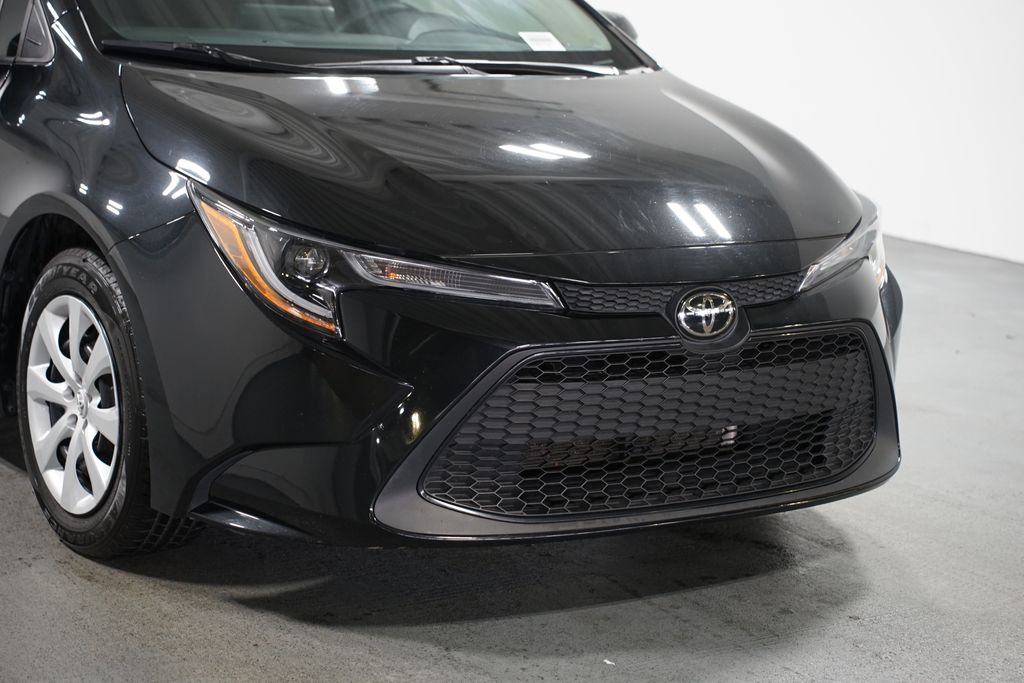 Thumbnail: 2022 Toyota Corolla - 4