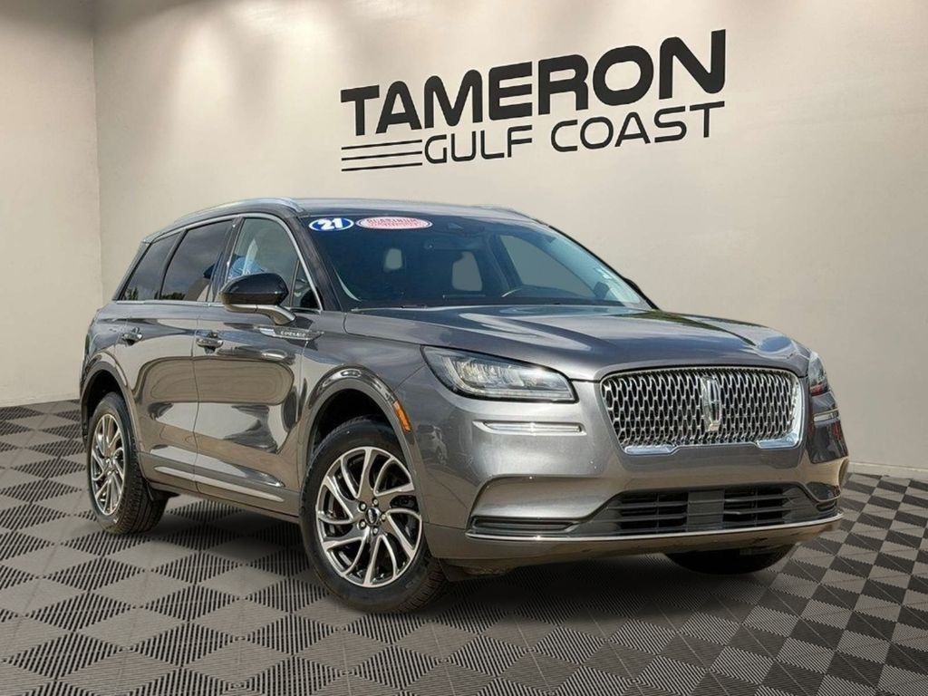 Asher Gray 2021 Lincoln Corsair SUV / Crossover Front-Wheel Drive 8-Speed Automatic