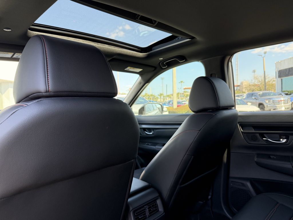 new 2026 Honda CR-V Hybrid car, priced at $41,675