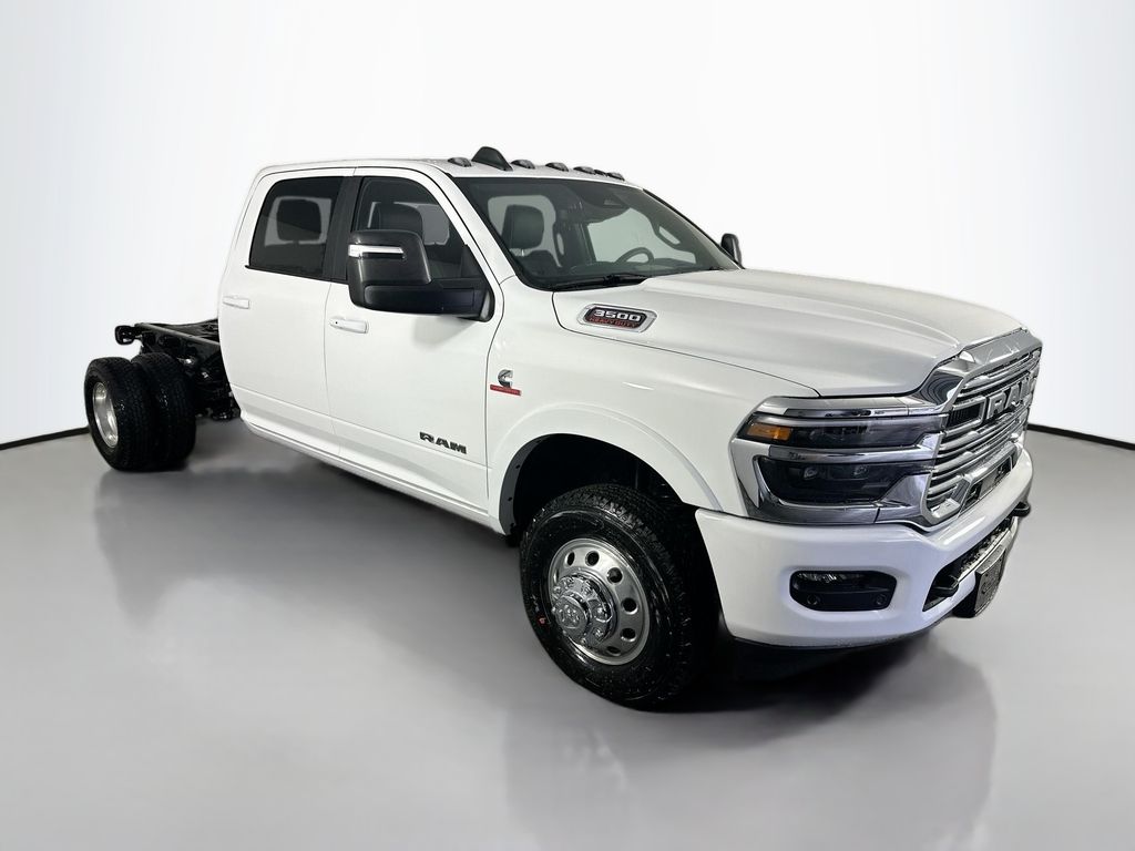 2026 RAM 3500 Chassis Big Horn Crew Cab LB DRW 4WD