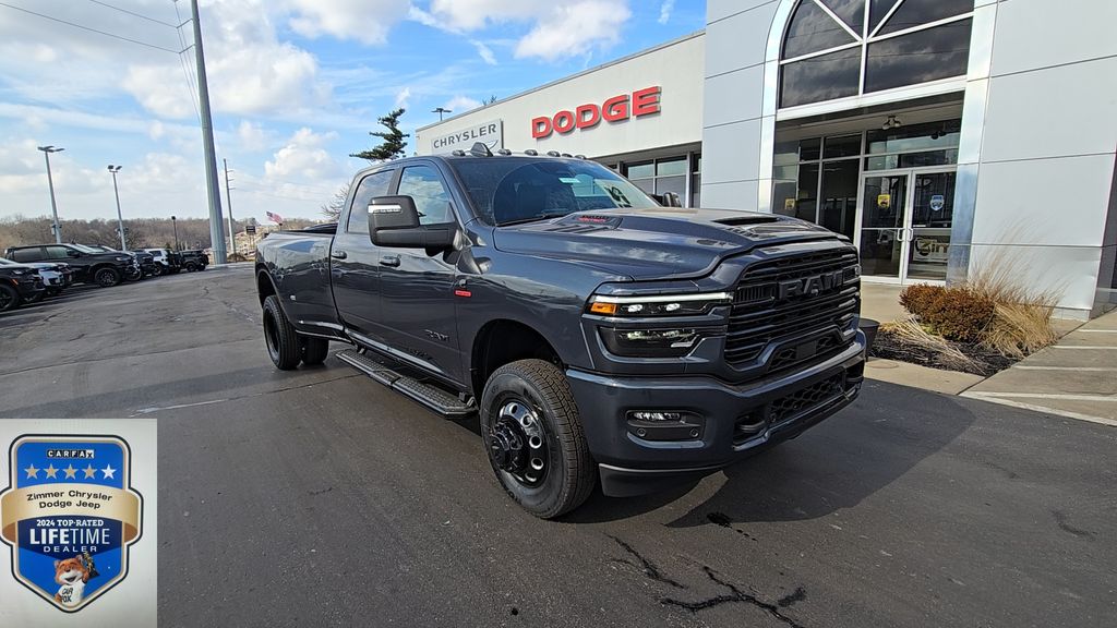 2026 RAM 3500 Laramie Crew Cab LB DRW 4WD
