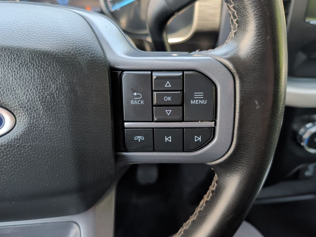 Used 2023 White Ford XLT image 12