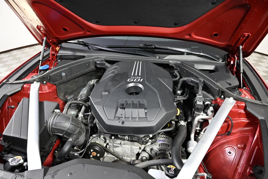 2023 Genesis G70 2.0T 26