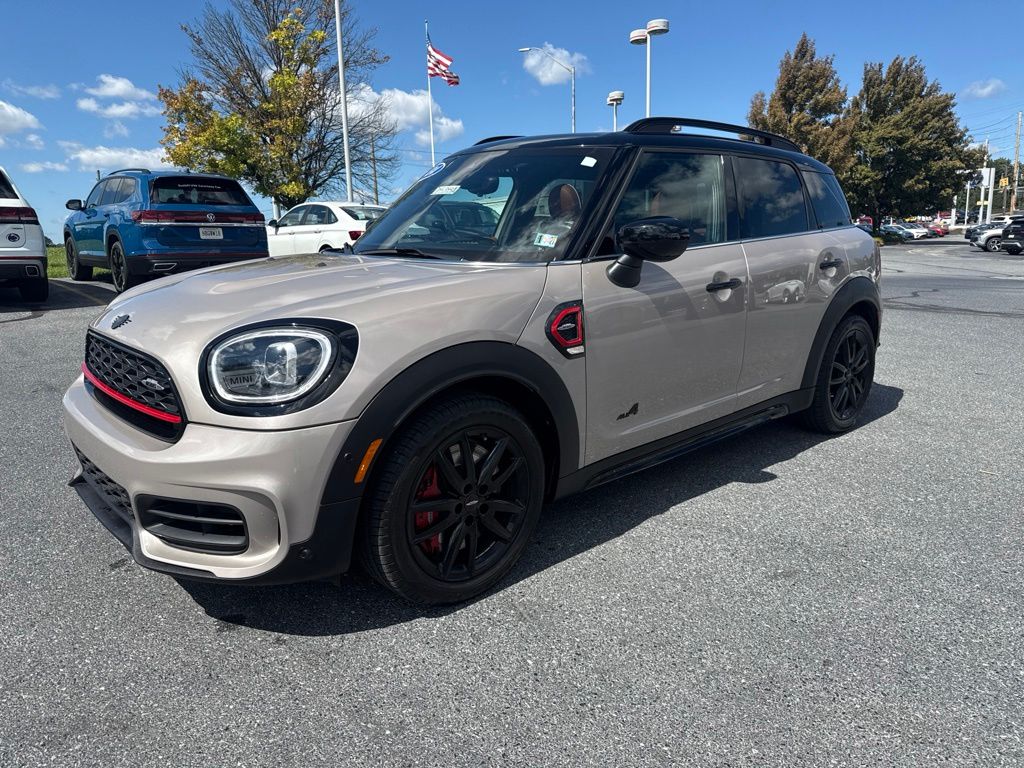 2024 MINI John Cooper Works Countryman Base - 8