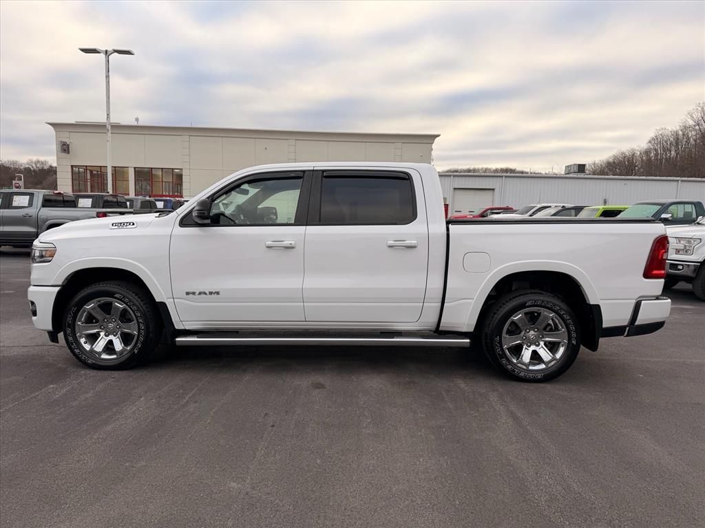 View vehicle photo 6