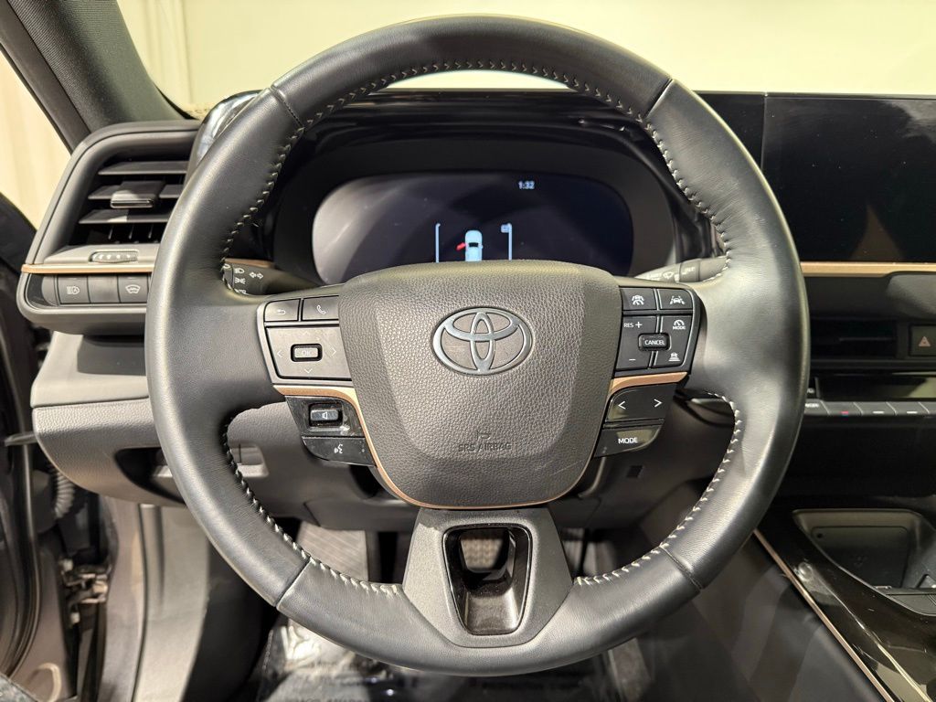 Thumbnail: 2024 Toyota Crown - 21