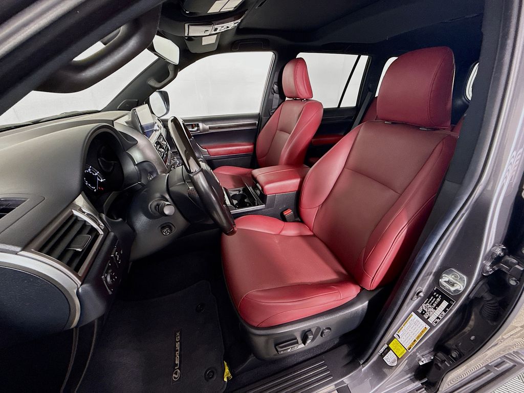 Thumbnail: 2023 Lexus GX - 22