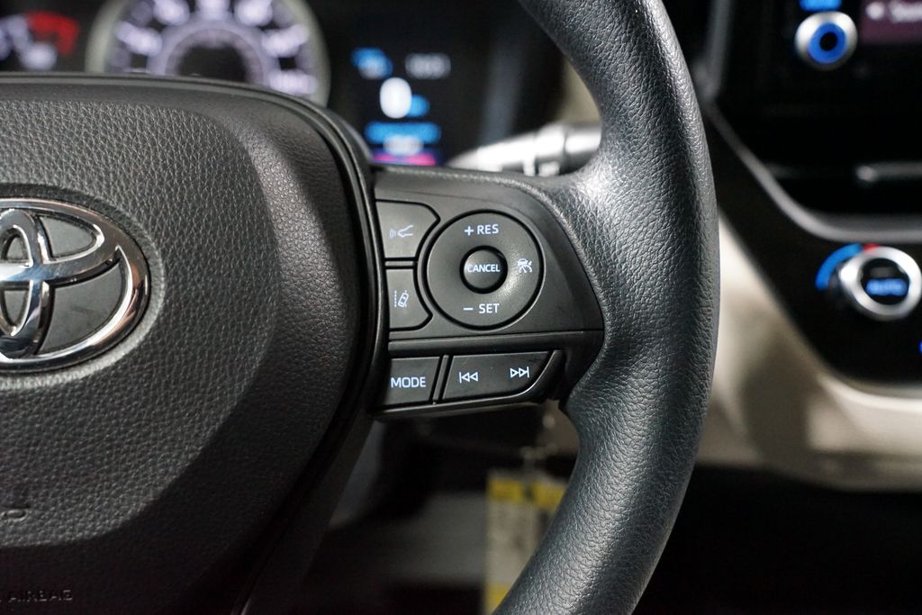 Thumbnail: 2022 Toyota Corolla - 13