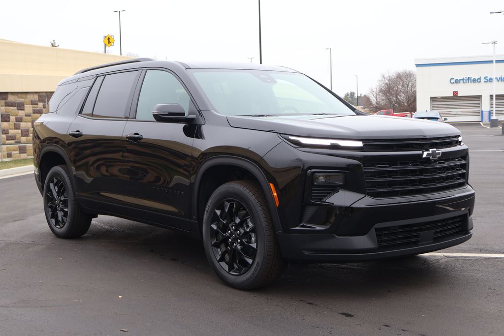 Thumbnail: 2026 Chevrolet Traverse - 10