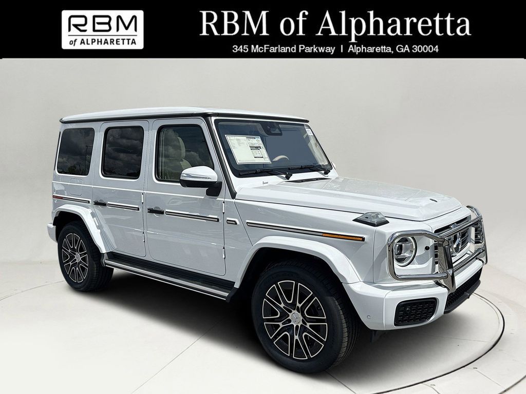 MANUFAKTUR Moonlight White Metallic 2026 Mercedes-Benz G-Class G 550 4MATIC SUV / Crossover All-Wheel Drive 9-Speed Automatic