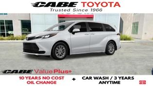 2026 Toyota Sienna LE 8-Passenger Hybrid FWD's photo
