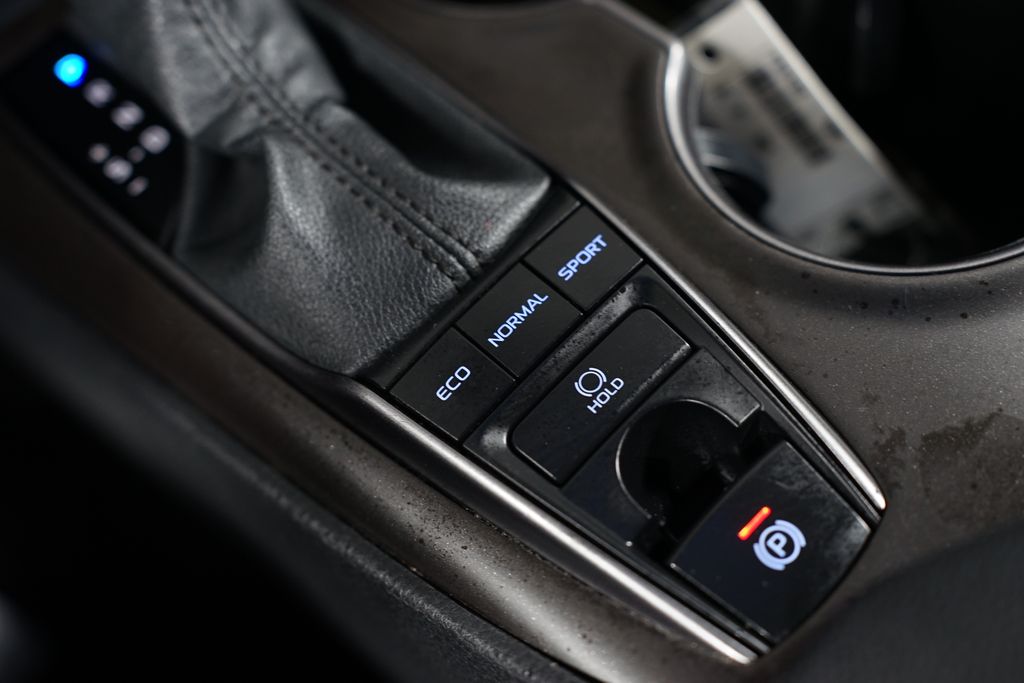 2023 Toyota Camry XSE 22