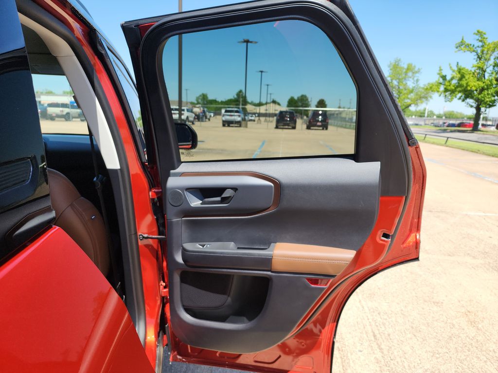 2024 Ford Bronco Sport Outer Banks photo