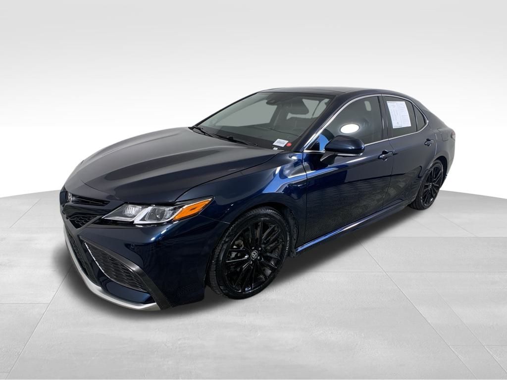 2021 Toyota Camry XSE 2