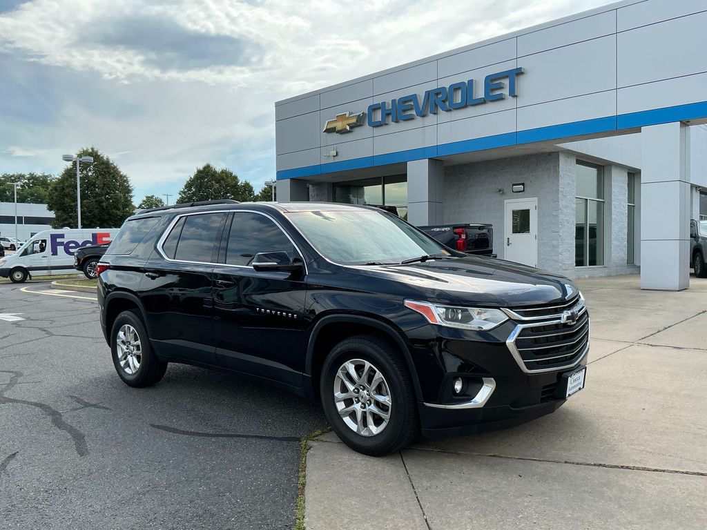 used 2020 Chevrolet Traverse car, priced at $22,794