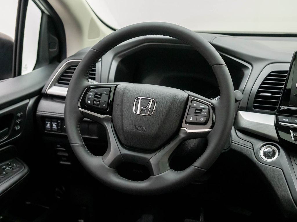 2026 Honda Odyssey EX-L - Photo 11