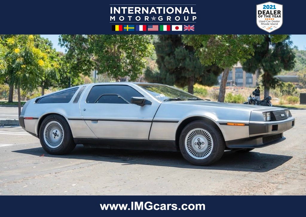 Silver 1981 DeLorean DMC-12 Coupe Rear-Wheel Drive Automatic