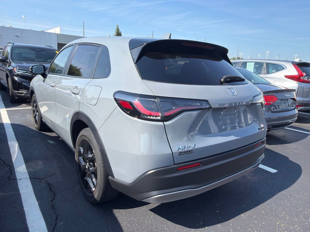 Thumbnail: 2024 Honda HR-V - 2