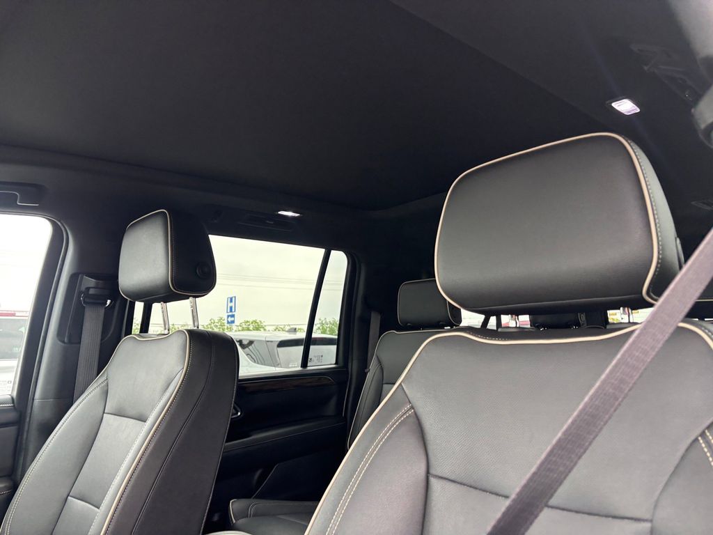 Used Car 2023 Chevrolet Suburban  Premier For Sale Under $50,000 In Austin, Texas