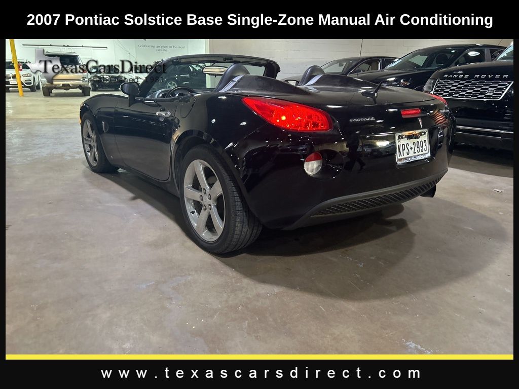 2007 Pontiac Solstice Base 14