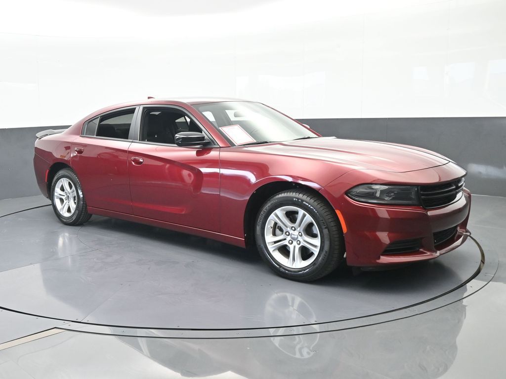 Used 2023 Octane Red Pearlcoat Dodge SXT image 8