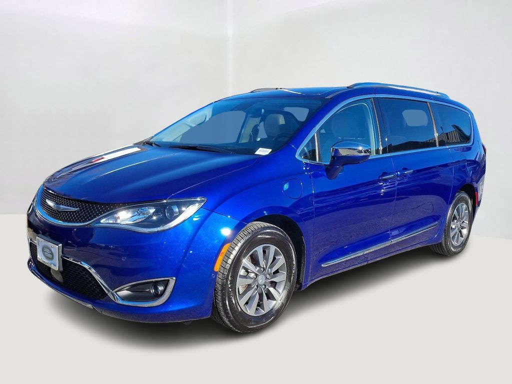 2020 Chrysler Pacifica Hybrid Limited -
                Annapolis, MD