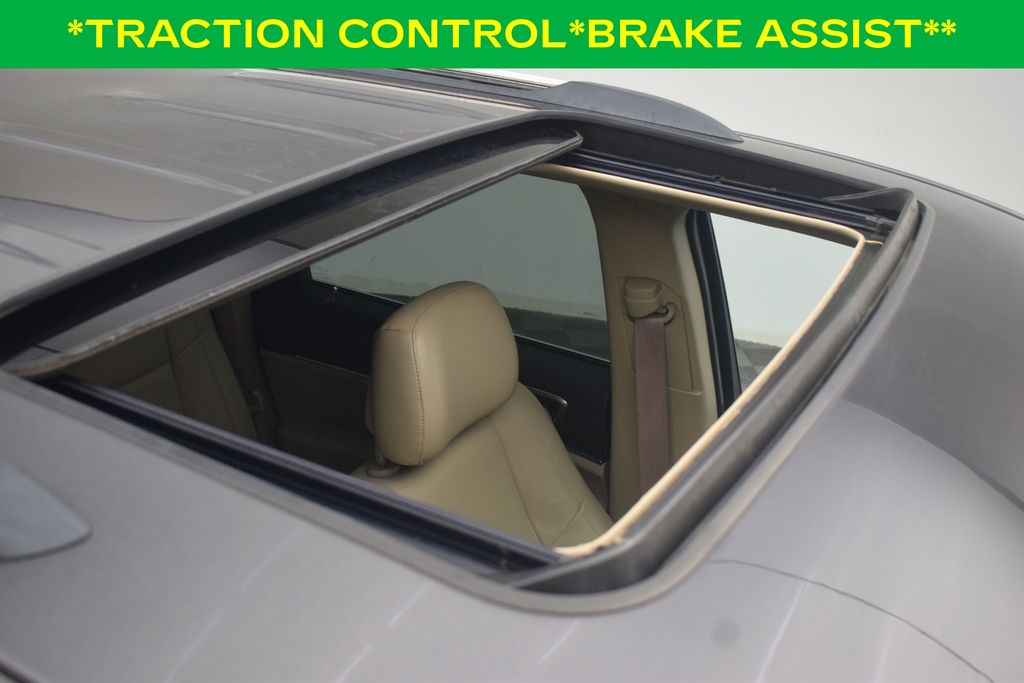 used 2015 Jeep Grand Cherokee car, priced at $13,900