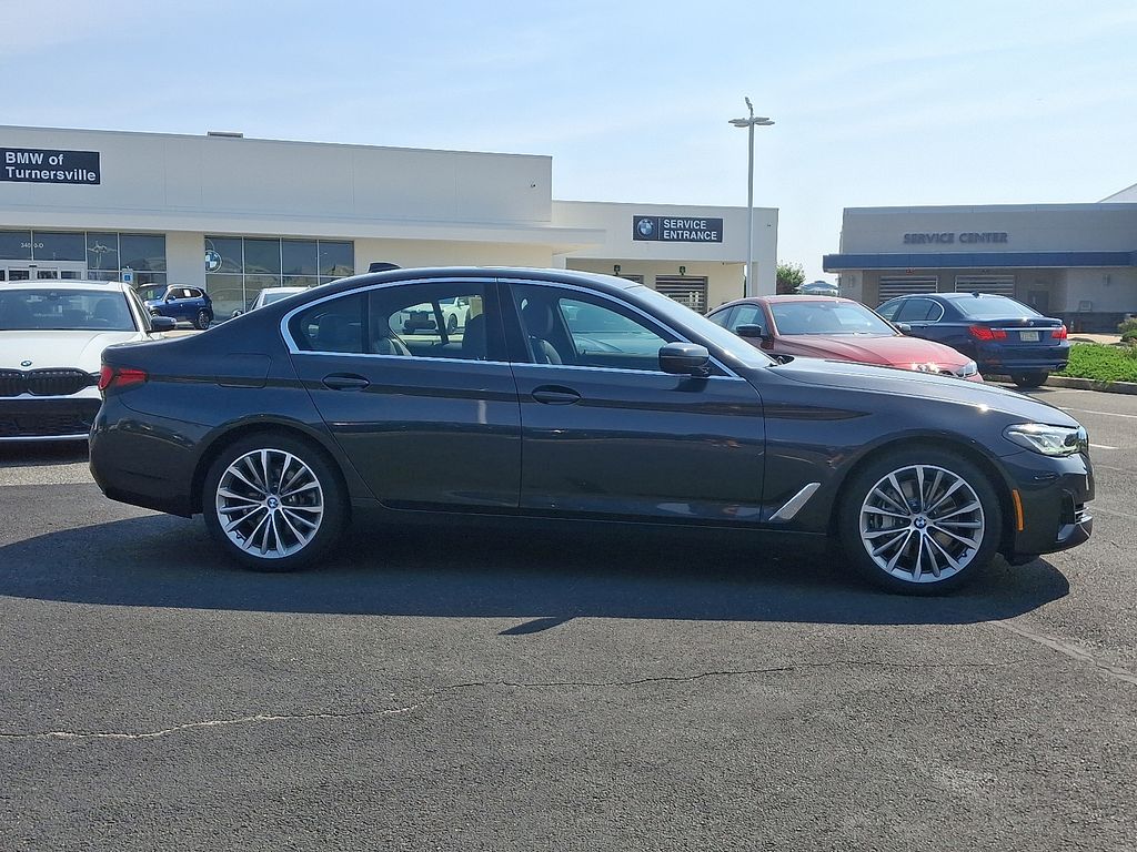 2022 BMW 5 Series 540i xDrive 7