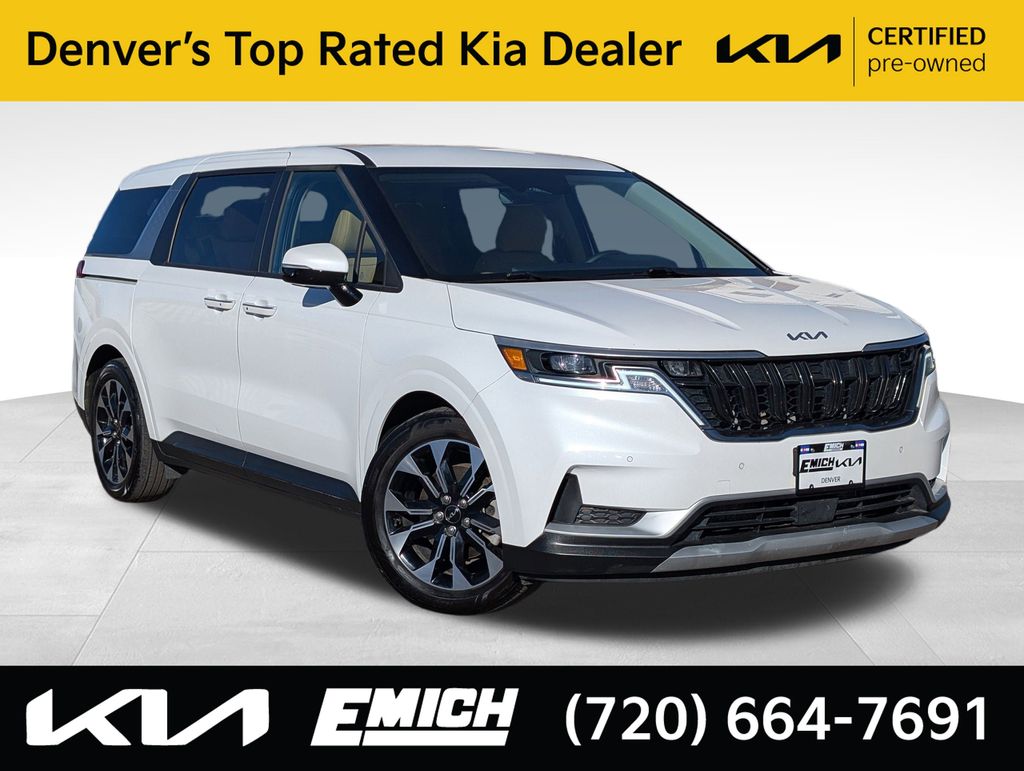 2023 Kia Carnival EX