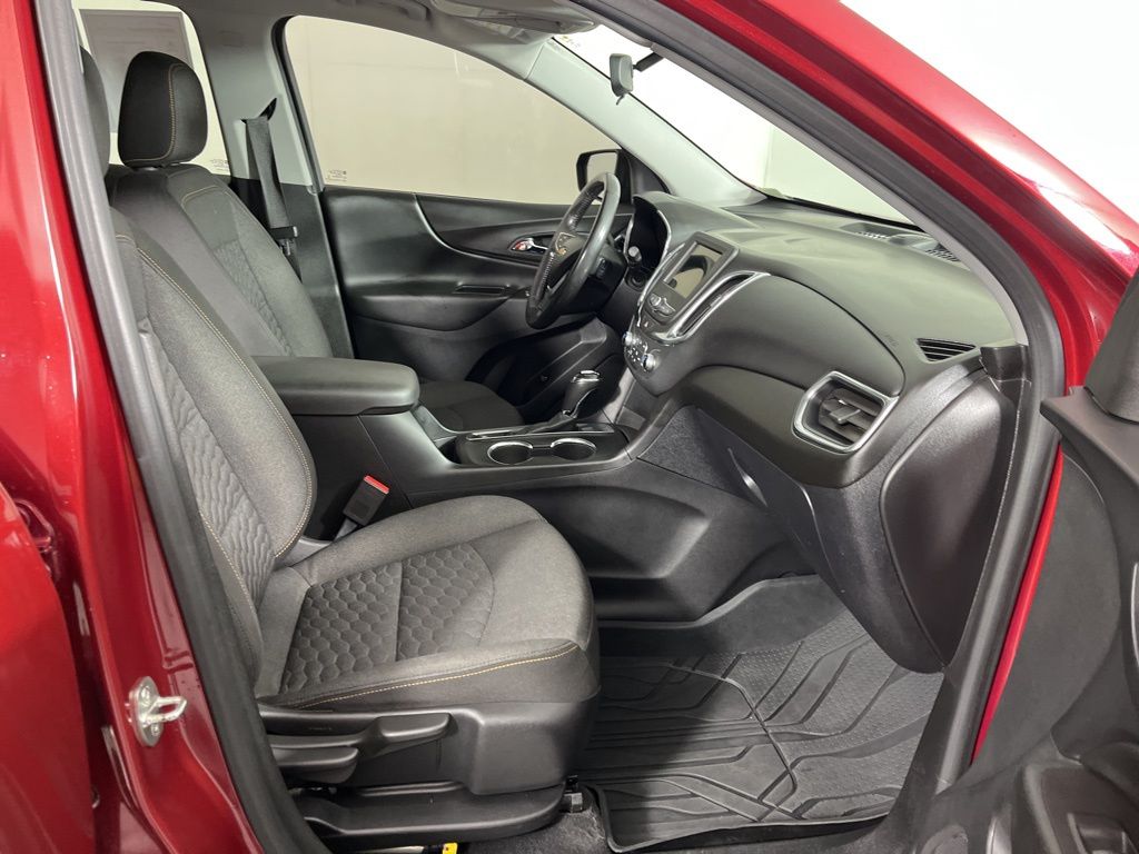 Thumbnail: 2019 Chevrolet Equinox - 6