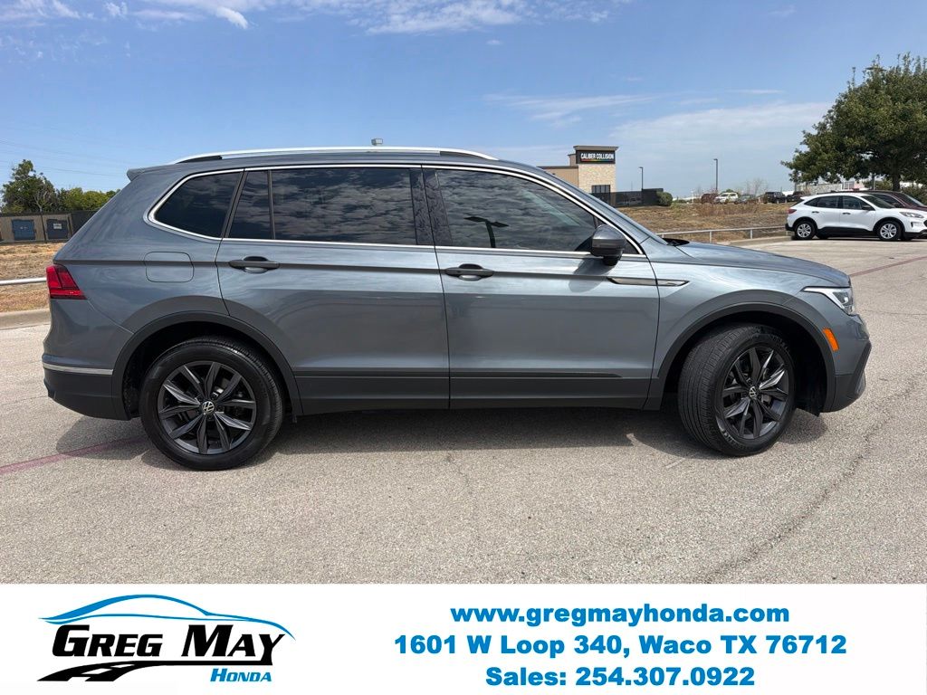 2023 Volkswagen Tiguan 2.0T SE - 1