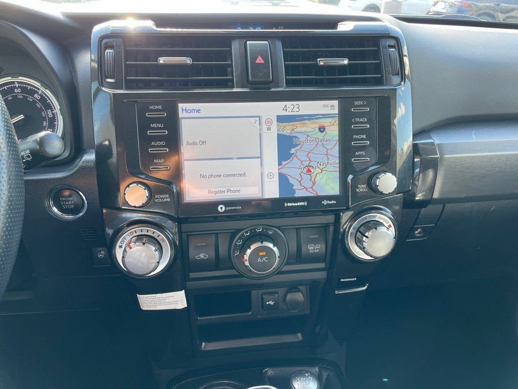 Thumbnail: 2024 Toyota 4Runner - 18