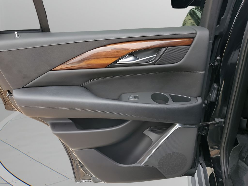 Used Car 2017 Cadillac Escalade  Luxury For Sale Under $30,000 In Austin, Texas