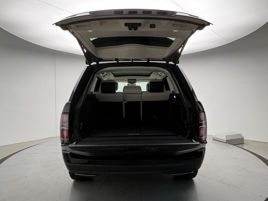 Thumbnail: 2021 Land Rover Range Rover - 5