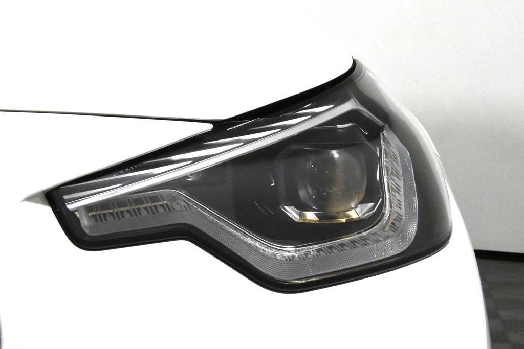 Thumbnail: 2025 BMW 2 Series - 11