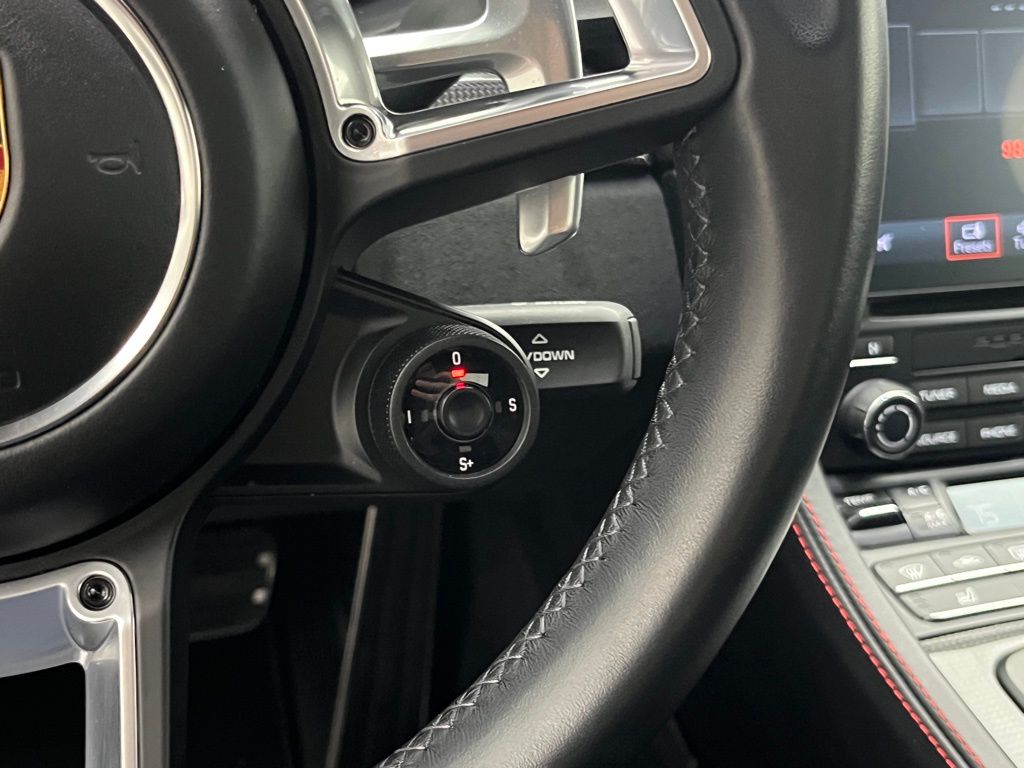 Thumbnail: 2022 Porsche 718 Boxster - 14