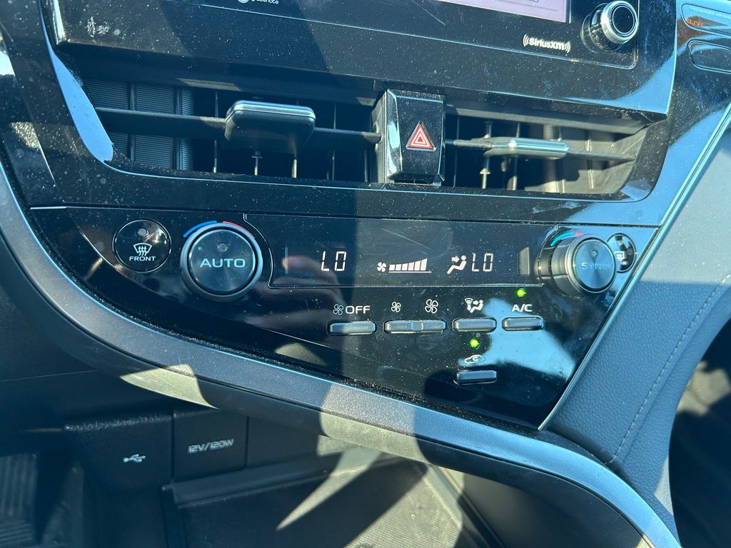 Thumbnail: 2024 Toyota Camry - 26
