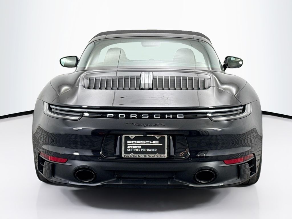 Thumbnail: 2024 Porsche 911 - 16