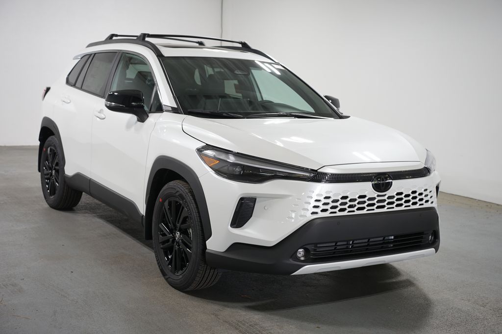 Thumbnail: 2026 Toyota Corolla Cross - 3