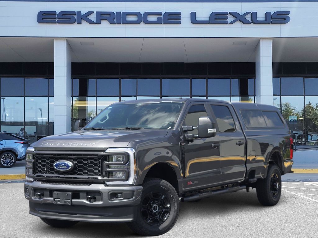 2025 Ford F-350 Super Duty XL Crew Cab 4WD