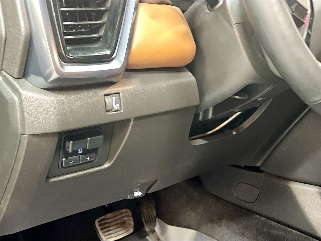 Used 2023 Deep Bronze Metallic GMC AT4 image 10
