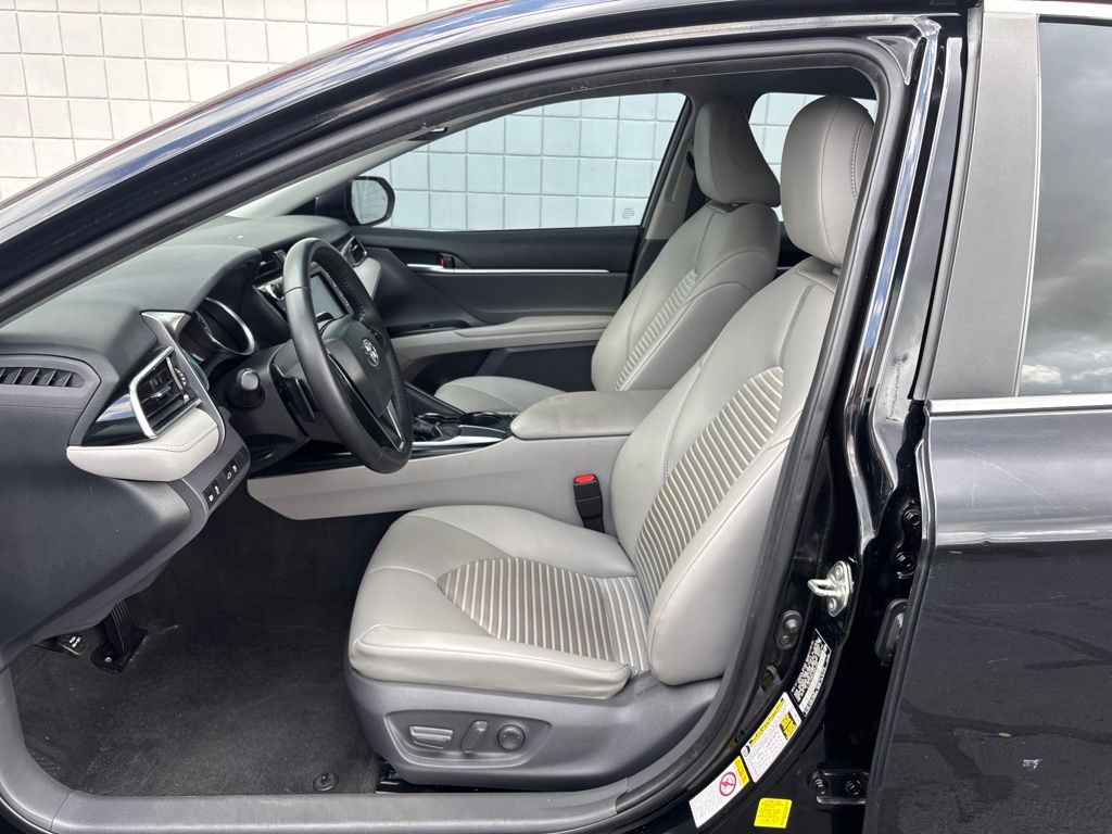 Used 2018 Toyota Camry Sedan